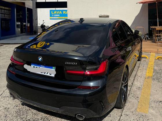 BMW 320i 2.0 16V TURBO GASOLINA M SPORT AUTOMÁTICO